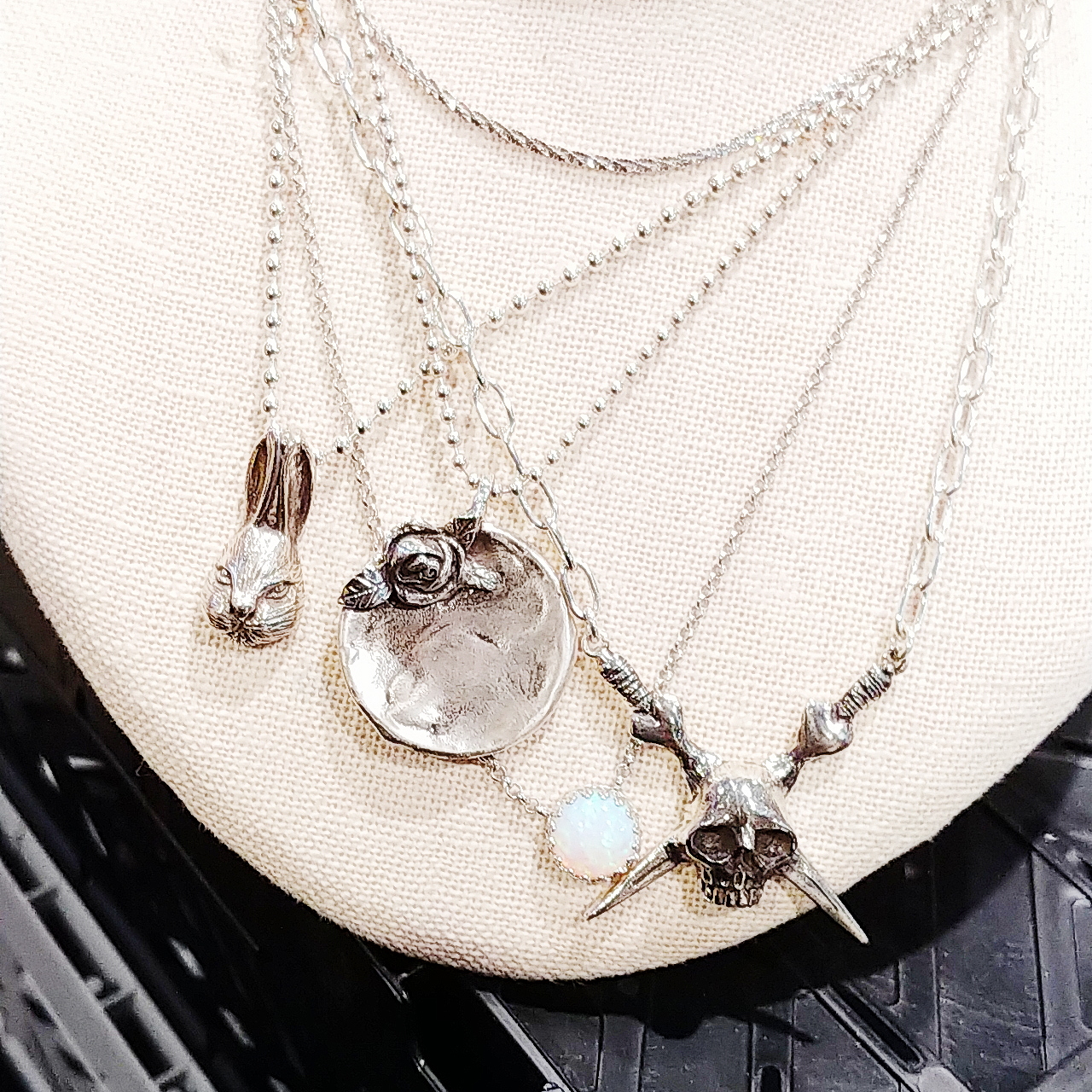 윌리 선장 목걸이 | 아이디어스