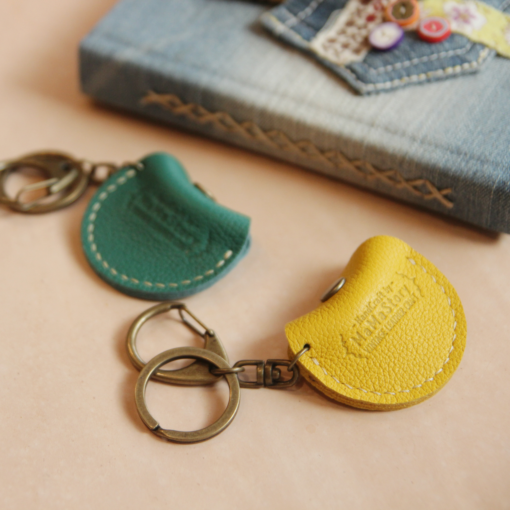 코인&기타피크 가죽키링 | 아이디어스