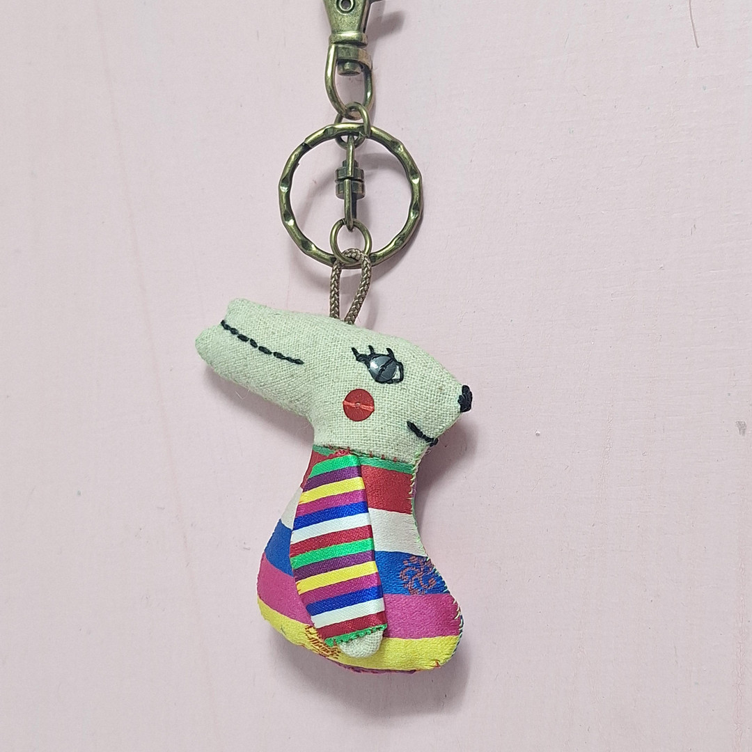Saekdong rabbit key ring | idus