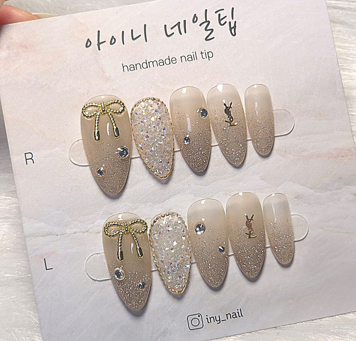 스틸레토 쉐입