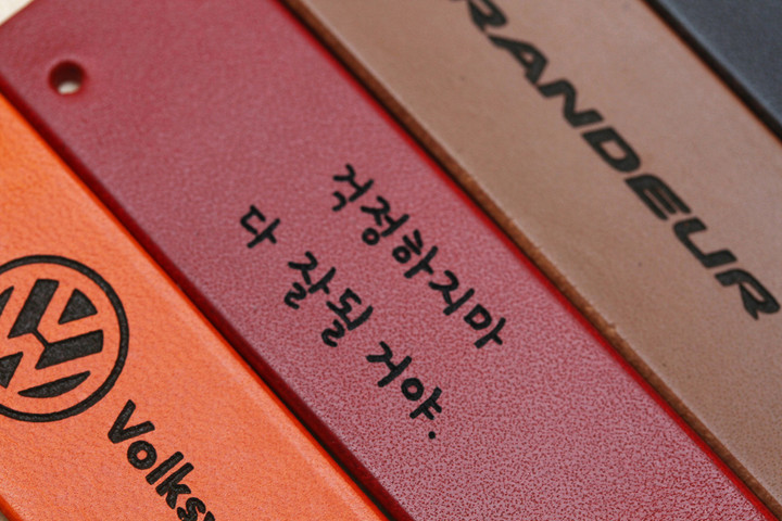 나비코 가죽공방 | 작가 피드 나비코 가죽공방