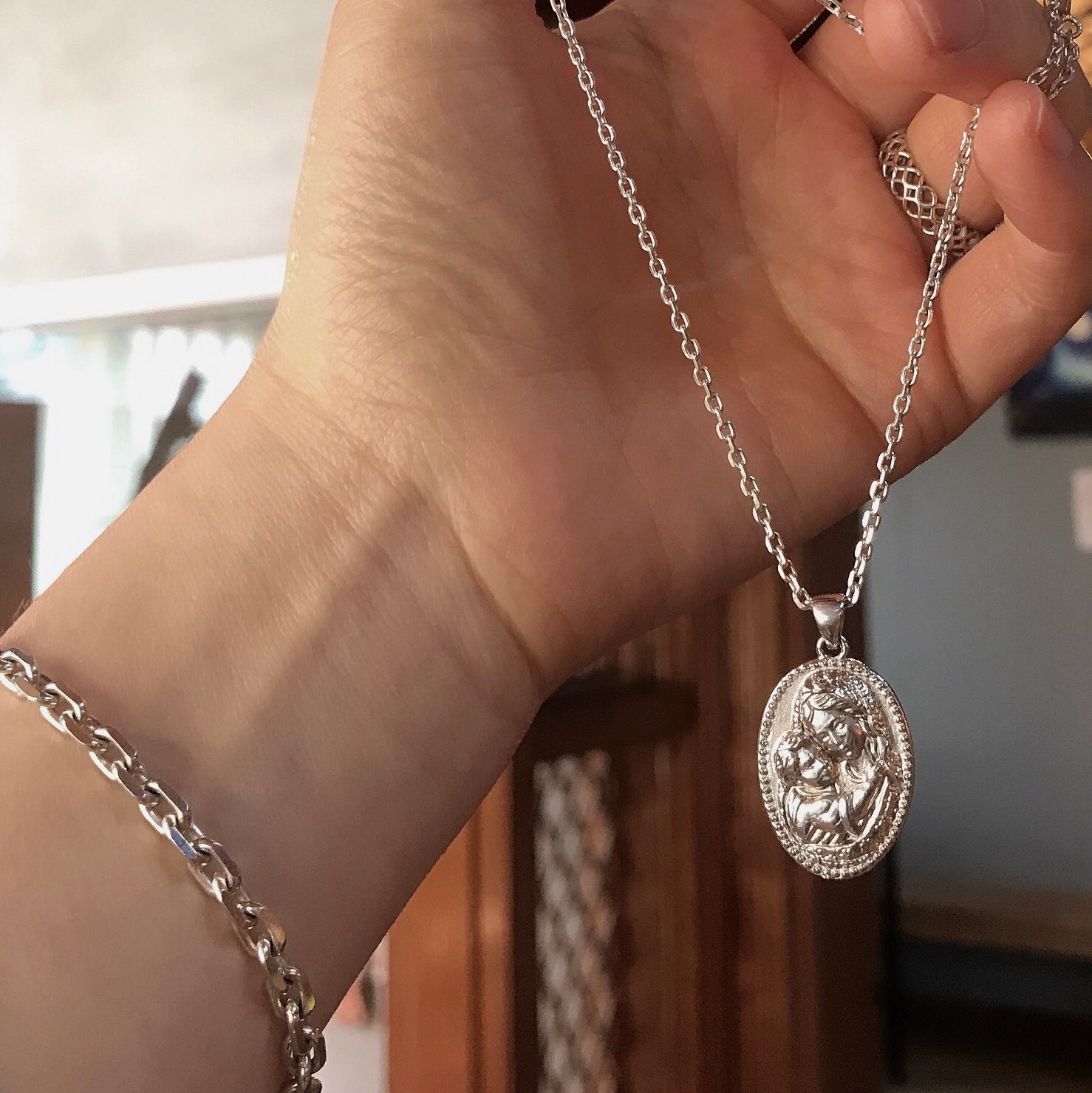 실버925 성모마리아 코인 목걸이 | 아이디어스