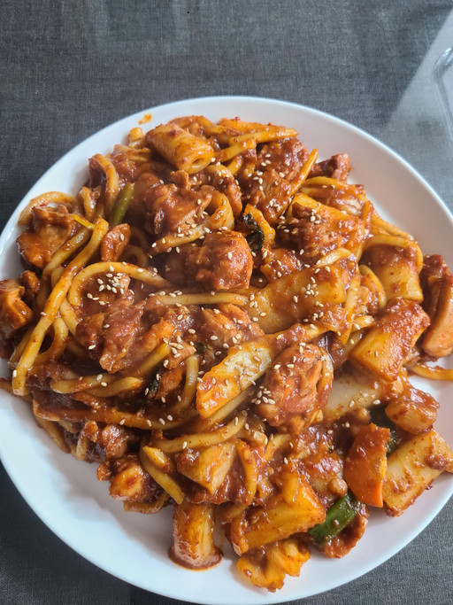 24년 전통 박가미 춘천식 춘천 닭갈비 2인분 단품 | 아이디어스 24년 전통 박가미 춘천식 춘천 닭갈비 2인분 단품