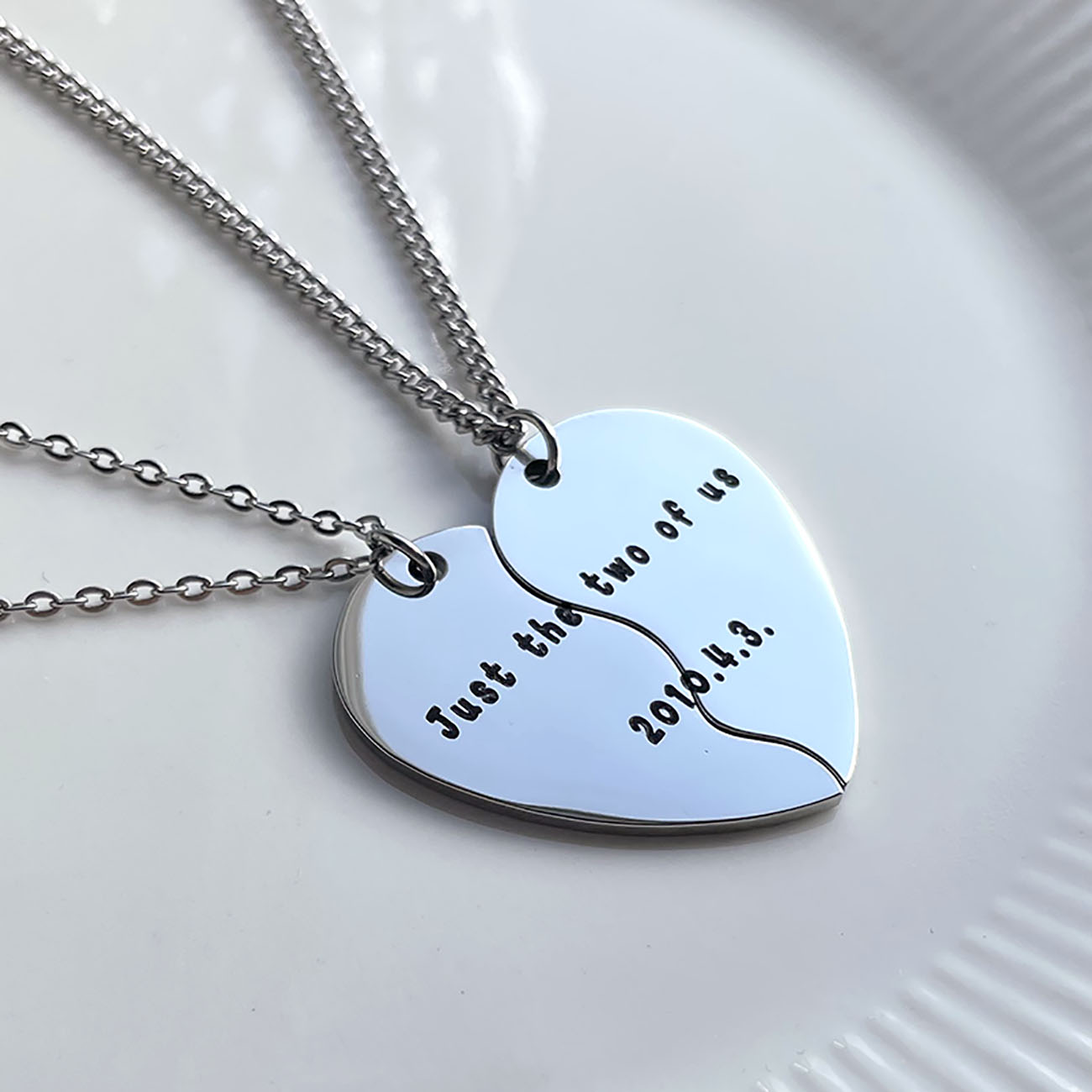 무료각인💕2개세트💕구루미 반반 하트 커플 목걸이 | 아이디어스