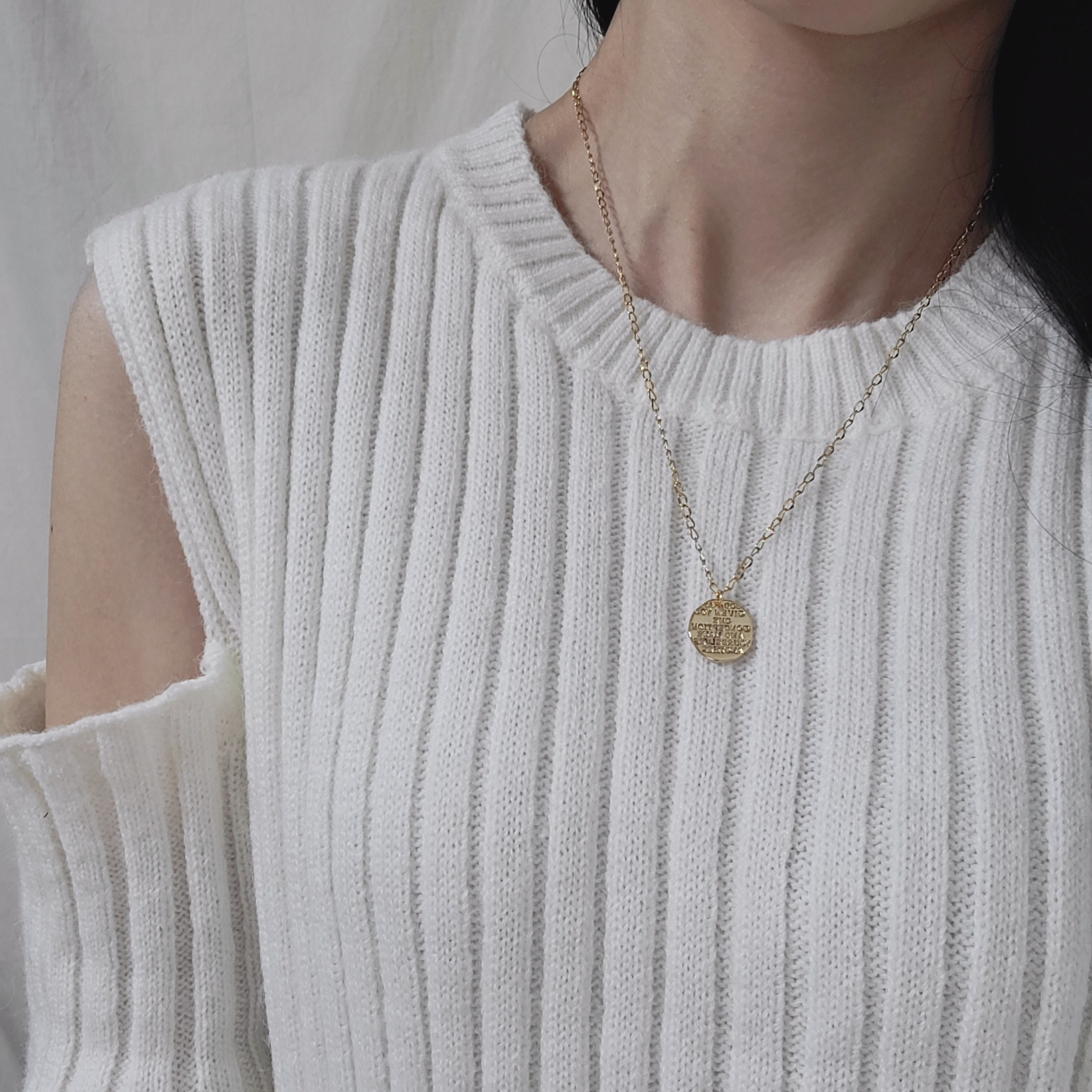 ✨️기본템✨️[써지컬] 골드코인 목걸이 | 아이디어스