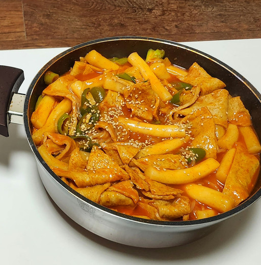 ⭐포장마차떡볶이⭐️매콤쫀득 밀떡볶이2인분 | 아이디어스 ⭐포장마차떡볶이⭐️매콤쫀득 밀떡볶이2인분