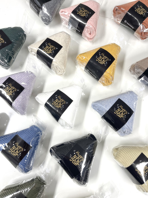 평범함은 이제 그만! 받는 순간 미소 짓게 만드는 '오니기리양말' 완전 정복 가이드