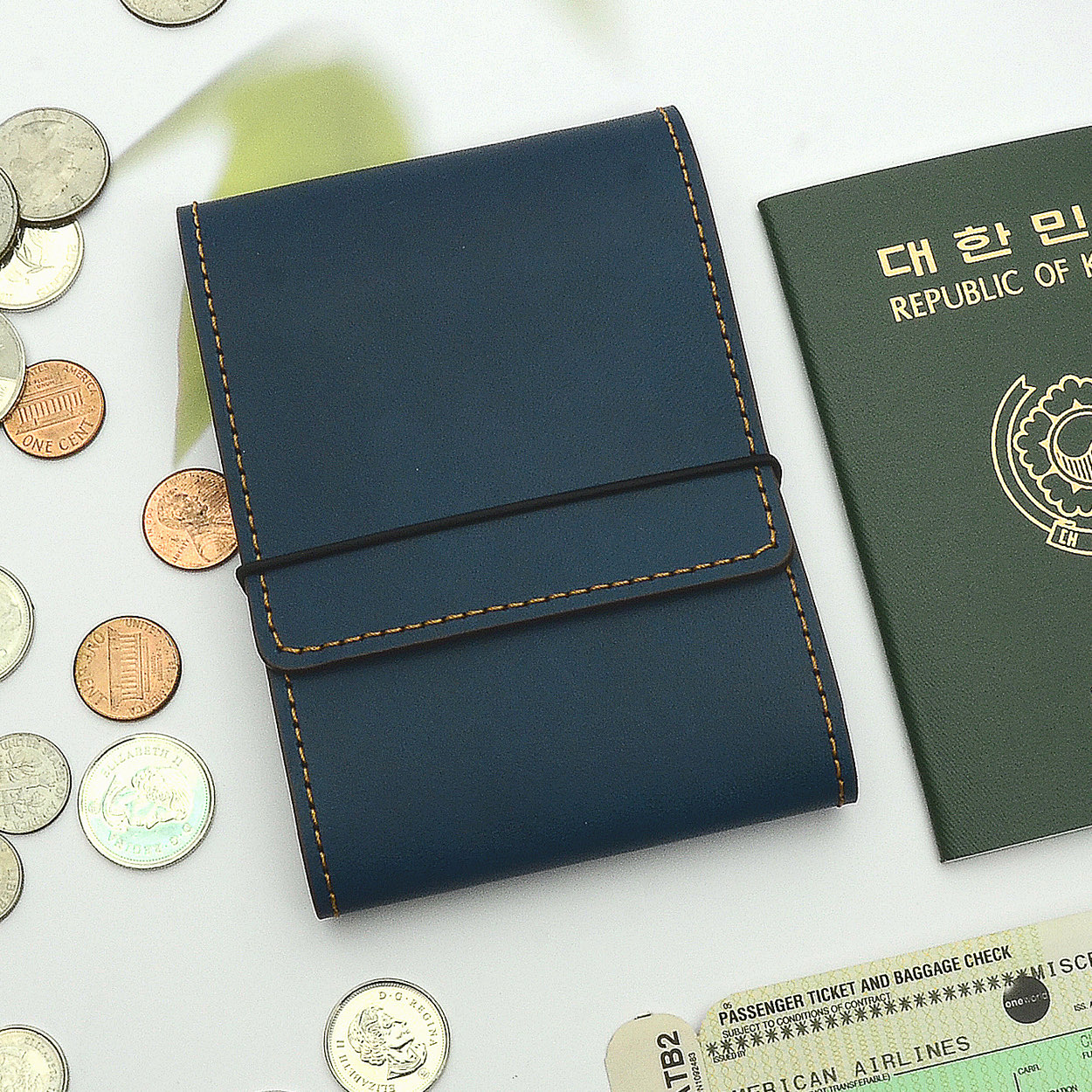 뷰테로 고무줄 가죽 여권지갑 티켓도 함께 수납 | 아이디어스