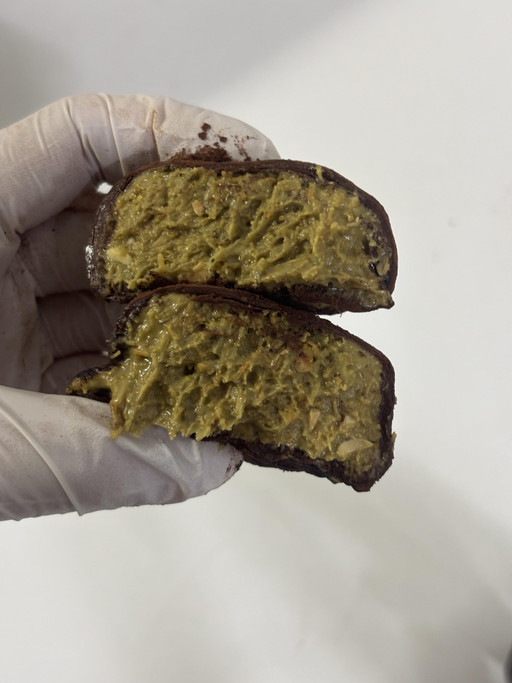 오브네밀 두바이 피스타치오 쫀득쿠키: 당신의 일상을 특별하게 만들 프리미엄 수제 디저트