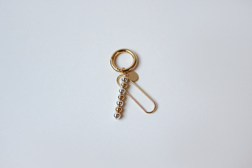 🔑 Gold Swing Keychain | 아이디어스