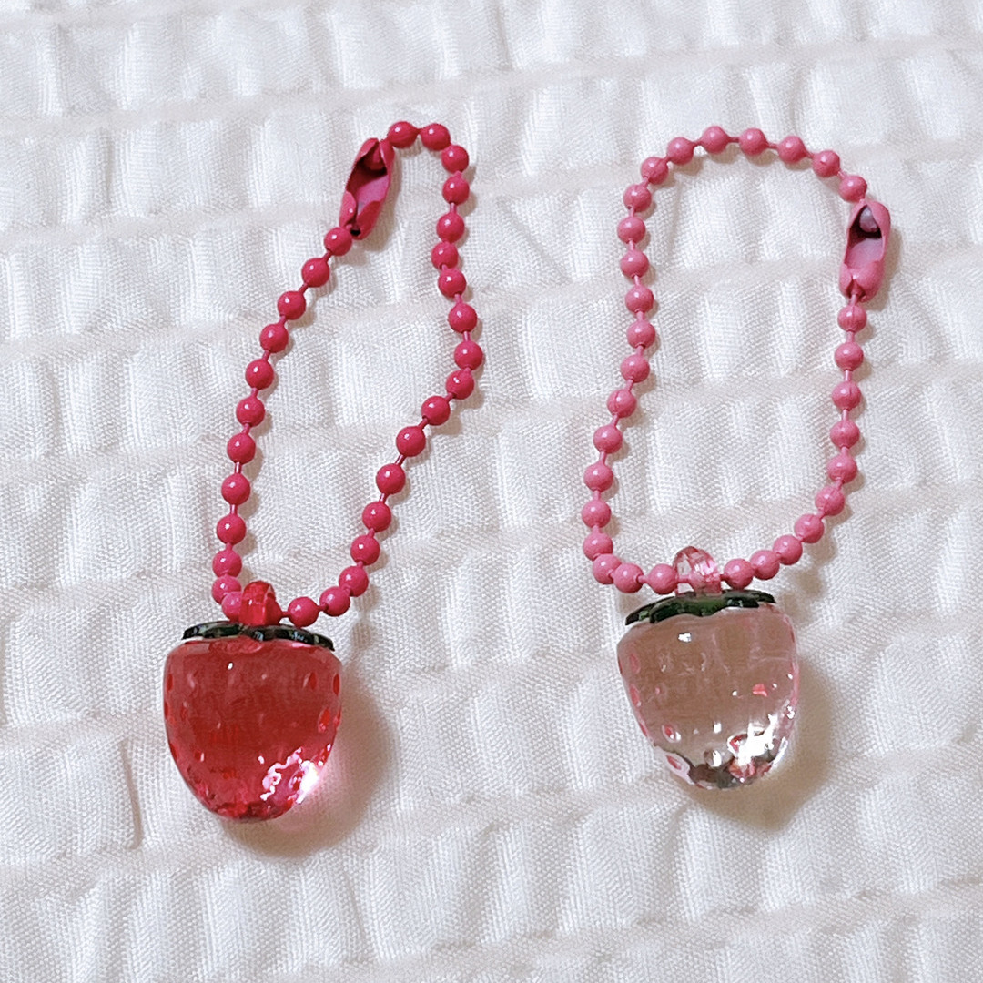 Cell Phone Key Rings Mini strawberry cell phone key ring ʕ۪ ⸱̼ ·̮ ⸱̼ʔっ ۪ ♡̷ ⋆ | idus