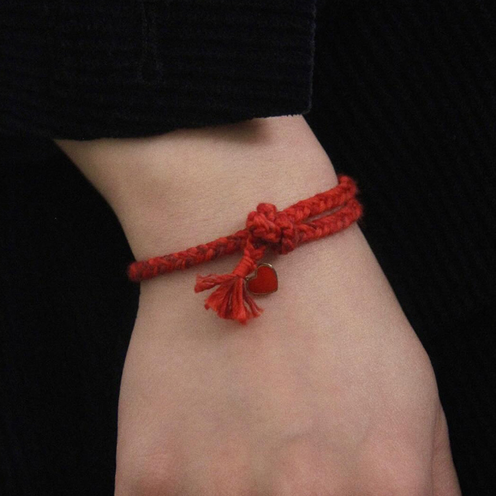 DEAR HEART / handmade Thread Wish Bracelet
