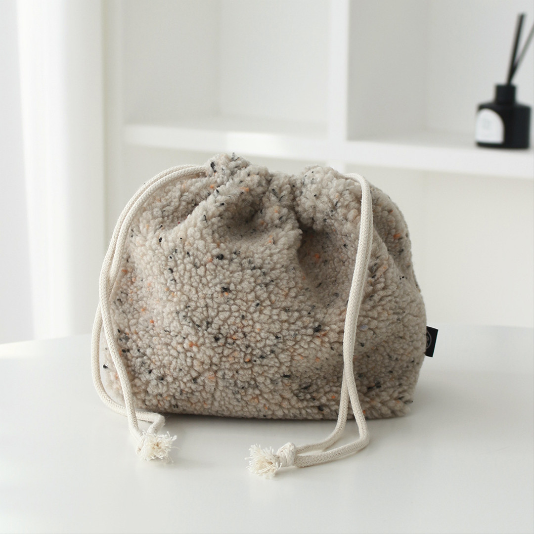 Fleece String Pouch_Mix Beige | idus