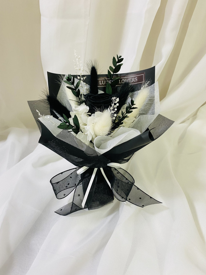  흑장미 꽃다발🍀프리저브드 블랙루즈수국꽃다발🍀 납골당 