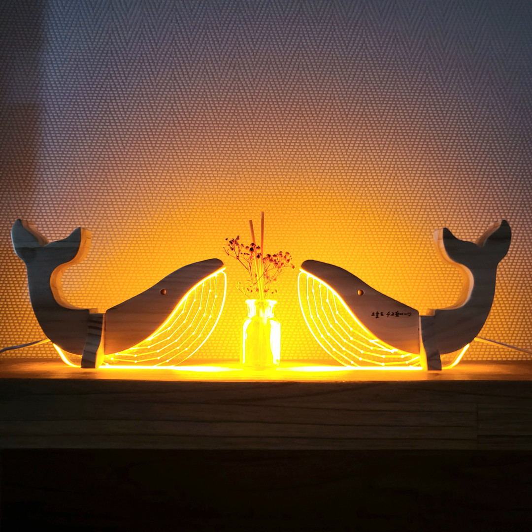 Lampada LED Balena In Silicio 7 Colori – Luce Notturna Touch Ricaricabile Per Bambini E Adulti