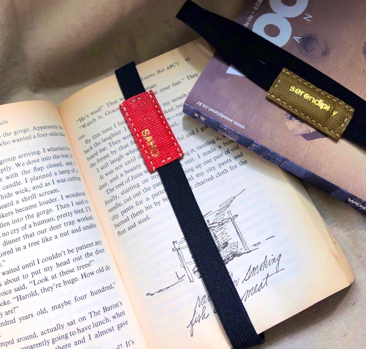 무료각인🎁 📚가죽 책갈피 겸 북밴드 | 아이디어스