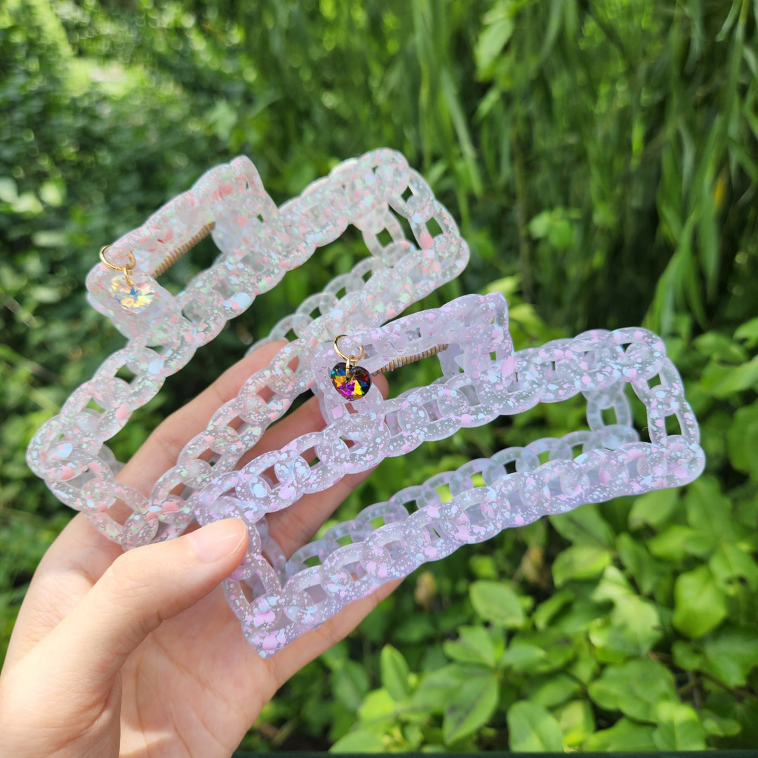 Plus Size Translucent Painting Chain Square Hairpin