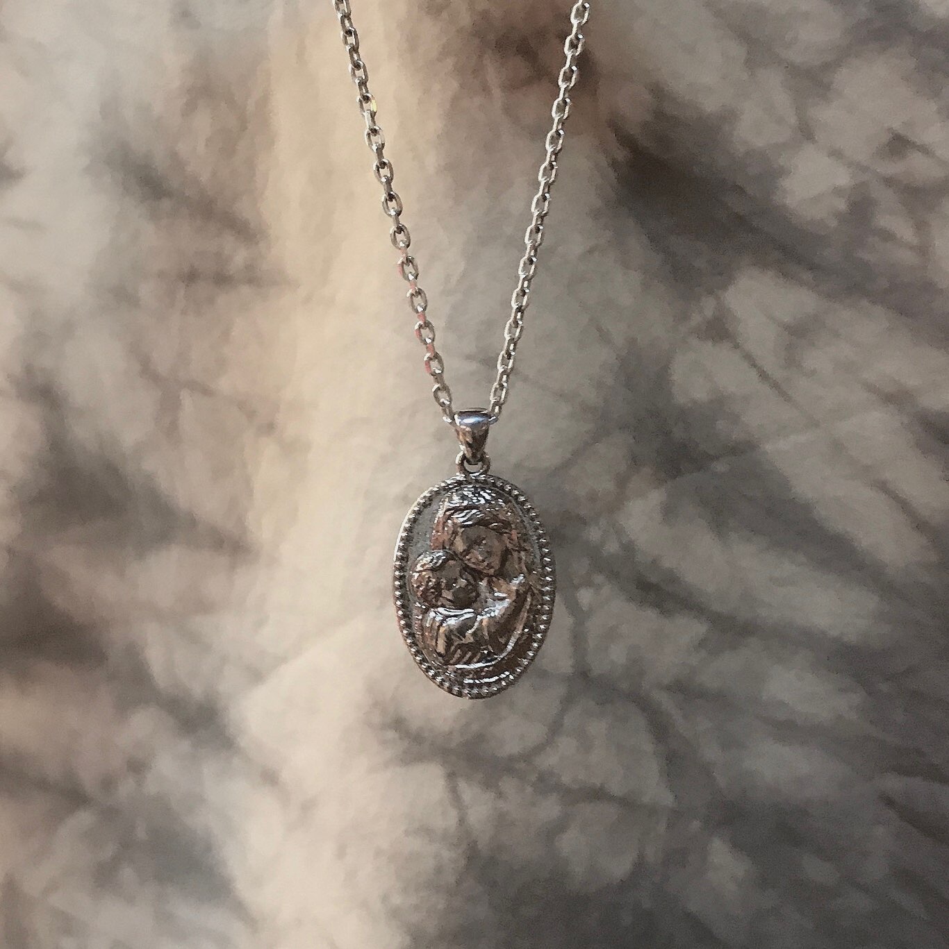 실버925 성모마리아 코인 목걸이 | 아이디어스