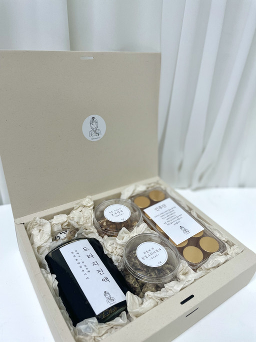 (선물세트)_혼합세트 / 도라지정과 / 결혼선물로 주문한 목 9