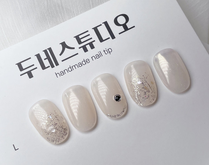시럽컬러지만 심심한 느낌 1도 없지윤🫶🏻