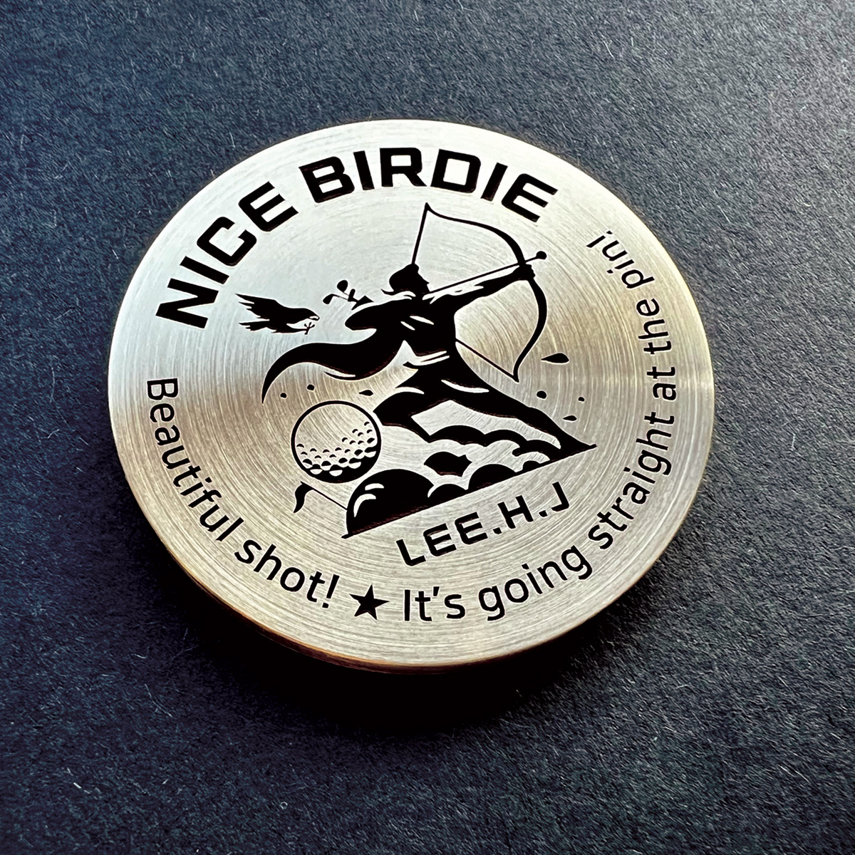 승리를 향한 나이스버디 40mm 코인 황동 볼마커 | 아이디어스