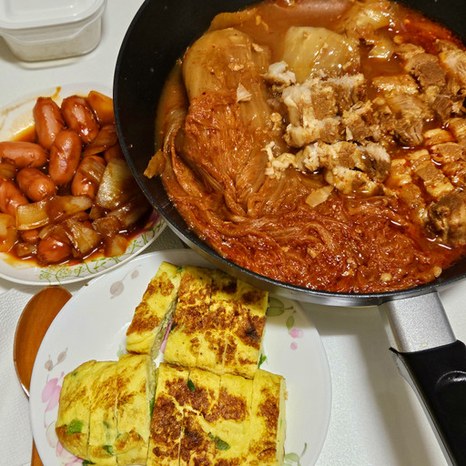 삼겹살김치찜