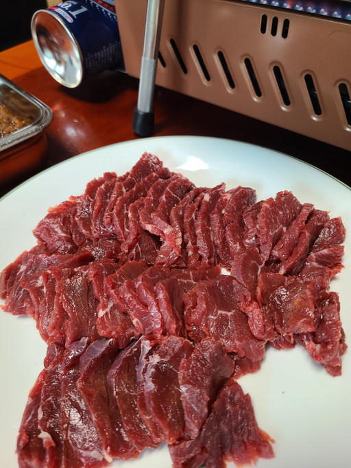 [미미상회] 🔥인기🔥 쫀~득한 한우 뭉티기 300g | 아이디어스 - 핸드메이드, 수공예, 수제 먹거리 [미미상회] 🔥인기🔥 쫀~득한 한우 뭉티기... 