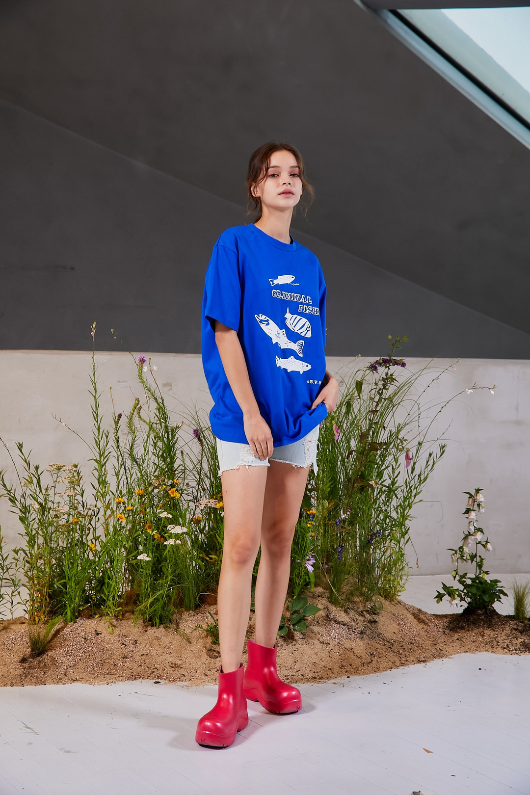 [GreyViLLain] Criminal Fish Tee_Blue | idus